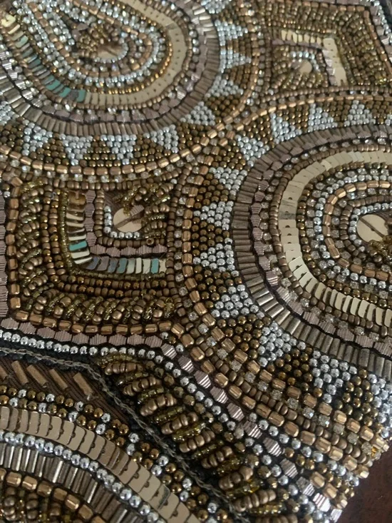 NWT, Deco Vibes Beaded Wristlet with Removable Gold Chain Crossbody Strap - Picture 2 of 11